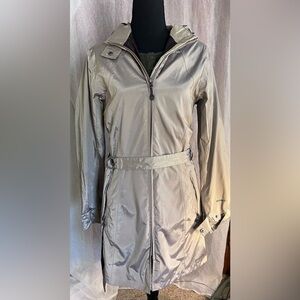 Eddie Bauer Women's light green metallic rain Coat